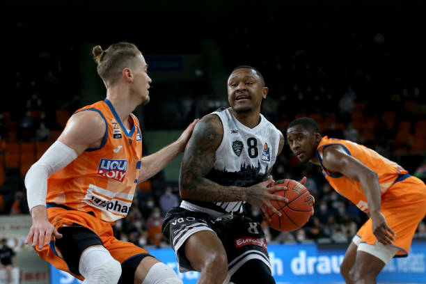 狄龙比赛中 狄龙比赛中