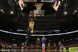 场展现出了 场展现出了